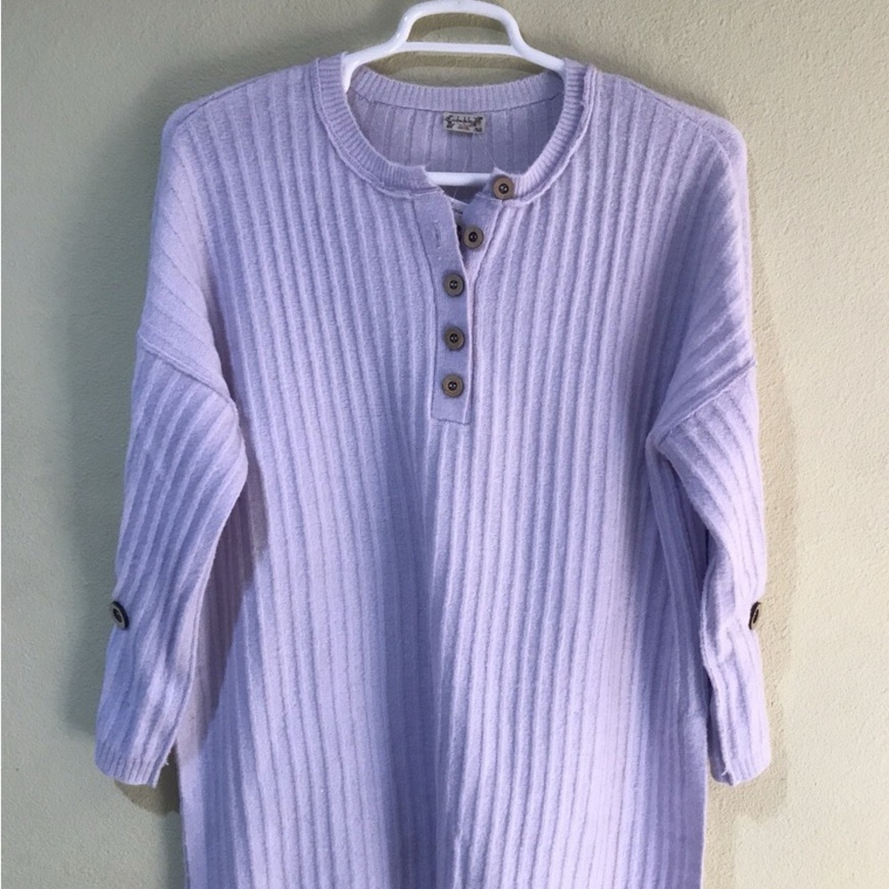 Free People Light Purple Knit Henley Size Medium